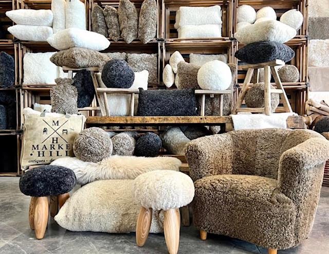 Sherpa Round Pillows